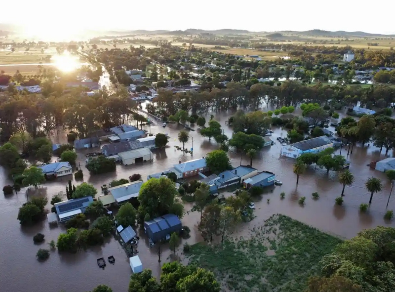 Cuộc giải cứu ngoạn mục bằng trực thăng tại 