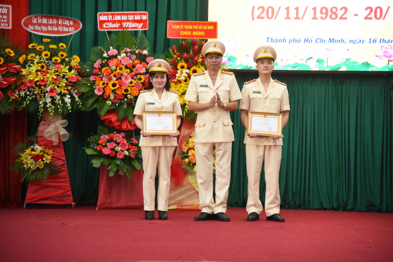 Trường Đại học Cảnh sát Nhân dân kỷ niệm 40 năm ngày Nhà giáo Việt nam -0