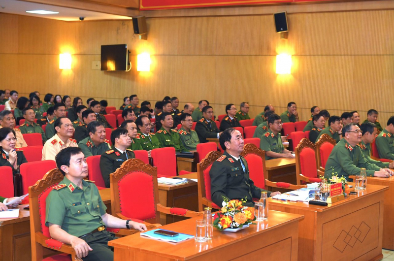 Phát triển kinh tế - xã hội, bảo đảm quốc phòng, an ninh vùng Bắc Trung Bộ và duyên hải Trung Bộ -0