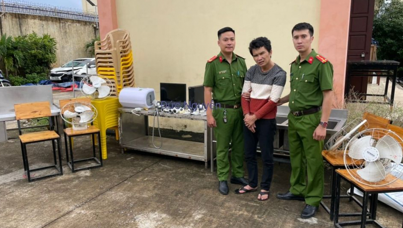 Đối tượng thực hiện vụ thứ 8 trộm cắp tài sản thì bị tóm  -0