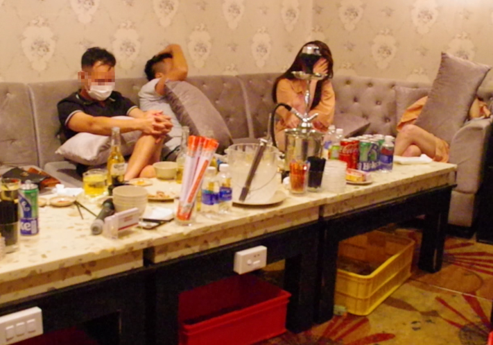 Phát hiện nhiều “dân bay” người nước ngoài dương tính ma túy trong bar Boss Restaurant & KTV -0