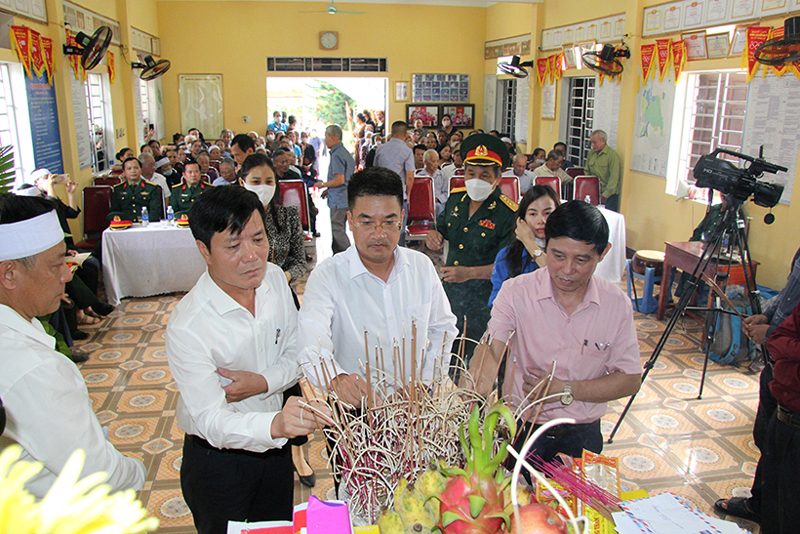 Rưng rưng ngày về đất mẹ của liệt sĩ sau hơn 60 năm thất lạc -0