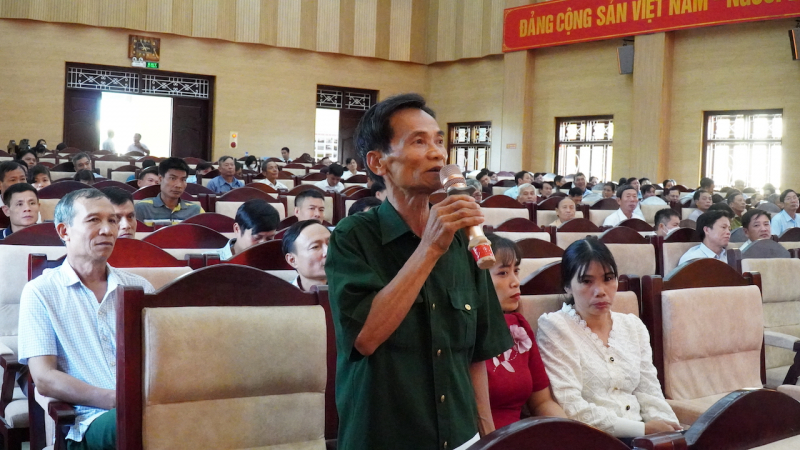 Bộ trưởng Tô Lâm tiếp xúc cử tri huyện Tiên Lữ -1