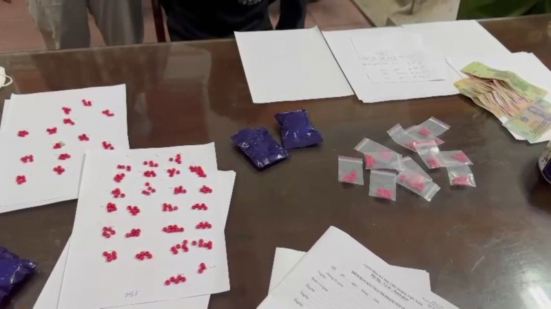 Khen thưởng Công an phường triệt xóa đại lý ma túy do 9X cầm đầu -0