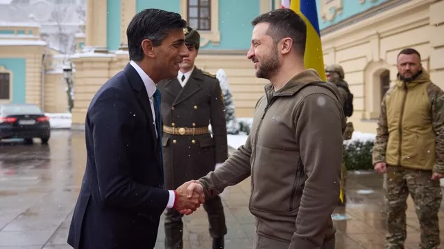 Thứ trưởng Quốc phòng Ukraine dự báo thời điểm tiến vào Crimea -0