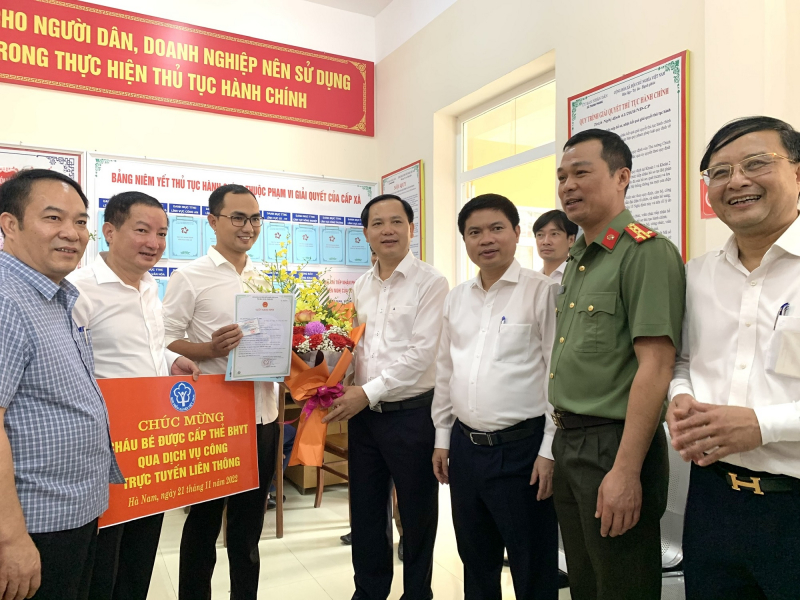 Hà Nam đẩy mạnh ứng dụng triển khai Đề án 06 phục vụ nhu cầu thiết yếu của Nhân dân -0