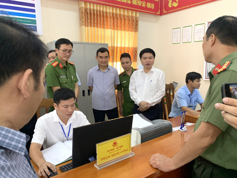 Đẩy mạnh Đề án 06 thiết thực phục vụ nhân dân -0