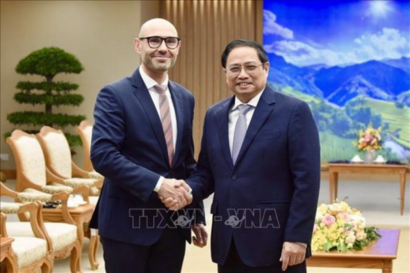 PM hosts Secretary-General of Permanent Court of Arbitration -0