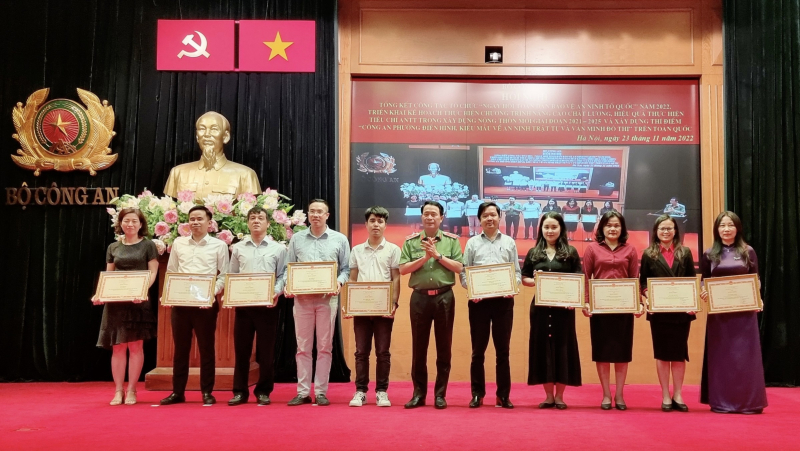 Nhiều bài học kinh nghiệm hay trong tổ chức Ngày hội toàn dân bảo vệ ANTQ năm 2022 trên cả nước -0