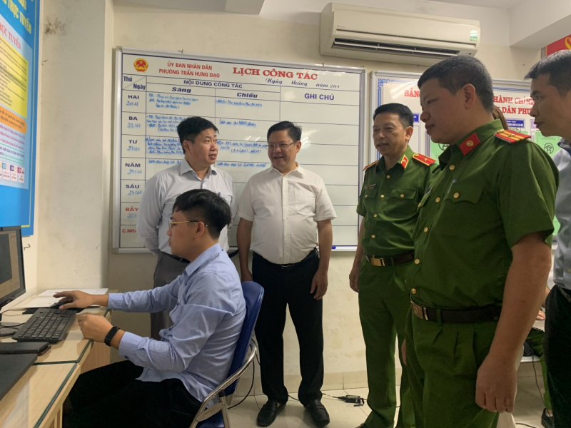 Hà Nội sẵn sàng phục vụ người dân 2 thủ tục hành chính liên thông thiết yếu -0