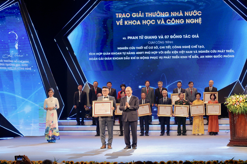 Vinh danh những công trình mang trí tuệ, bản lĩnh của người Dầu khí -1