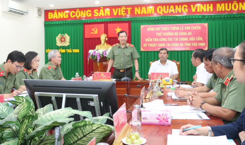 Thứ trưởng Lê Văn Tuyến kiểm tra công tác tại Trà Vinh -0