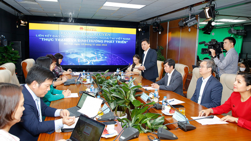 quang-canh-1669363980687.jpg -0