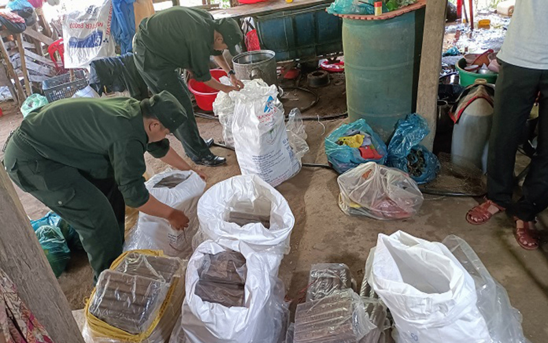 Phá chuyên án, thu giữ số lượng “khủng” vật liệu nổ -0