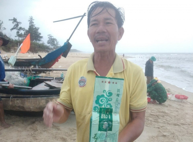 Tiếp tục phát hiện ma túy đá trôi dạt vào bờ biển -0