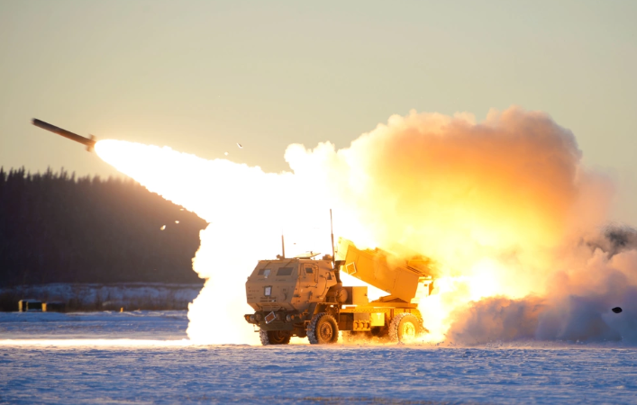 Phòng không Nga phá hủy loạt hỏa lực HIMARS và UAV ở Kherson -0