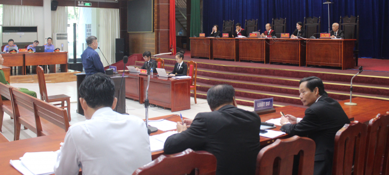 Tuyên án 74 bị cáo trong 