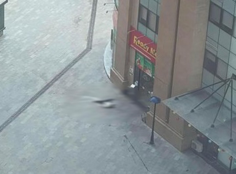 Một người đàn ông rơi từ tầng 24 khu chung cư Vinaconex -0