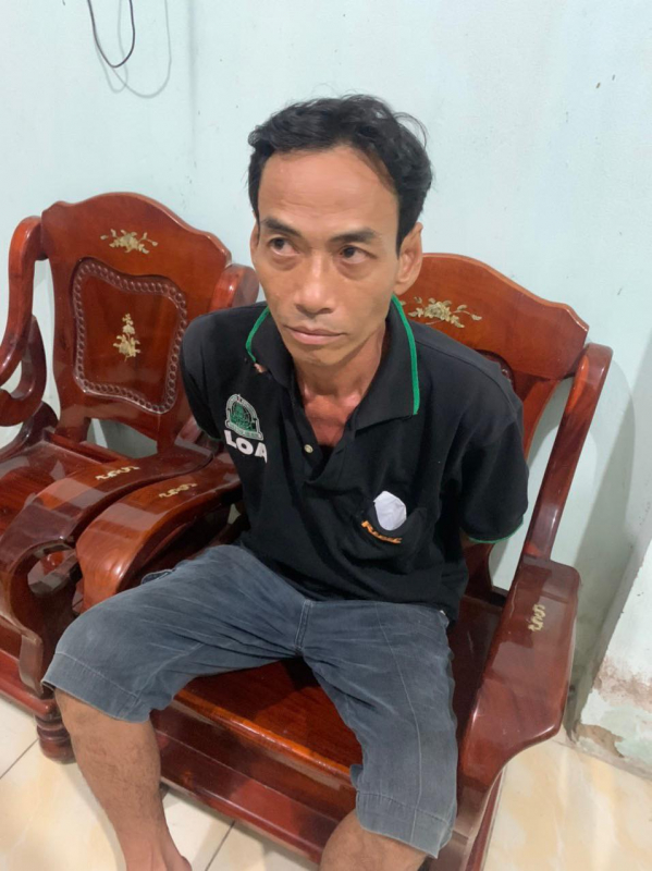 Đánh tình nhân thương tích rồi bỏ trốn vì bị từ chối tình cảm -0