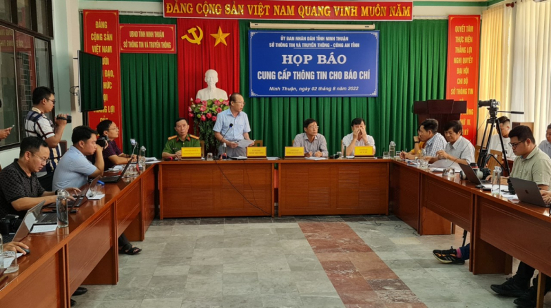 Nguyên do vợ và chú của nguyên Thiếu tá Hoàng Văn Minh bị khởi tố -0