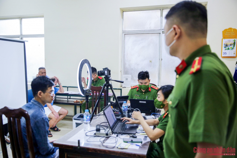 Hà Nội đôn đốc thực hiện nhiệm vụ  triển khai Đề án 06 -0