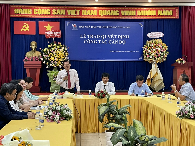 Nhà báo Nguyễn Tấn Phong làm Chủ tịch Hội Nhà báo TP Hồ Chí Minh -0