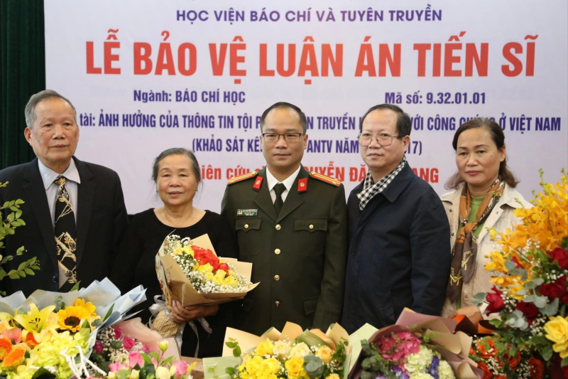 Báo chí góp phần định hướng dư luận, làm giảm tội phạm -0