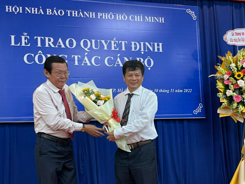 Nhà báo Nguyễn Tấn Phong làm Chủ tịch Hội Nhà báo TP Hồ Chí Minh -0