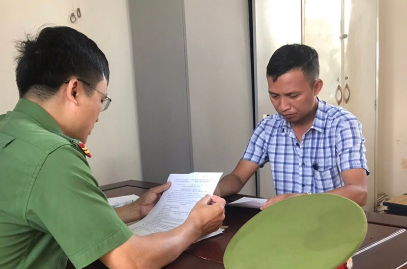 Khởi tố 4 đối tượng liên quan đến việc cấp 65 giấy chứng nhận quyền sử dụng đất trái quy định -0