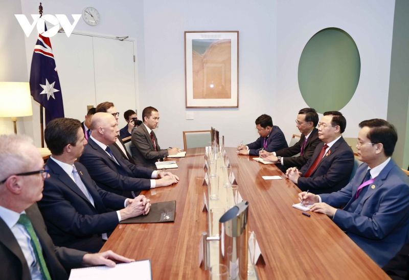 Chủ tịch Quốc hội tiếp Bộ trưởng Giáo dục và lãnh đạo Đảng đối lập Australia -0