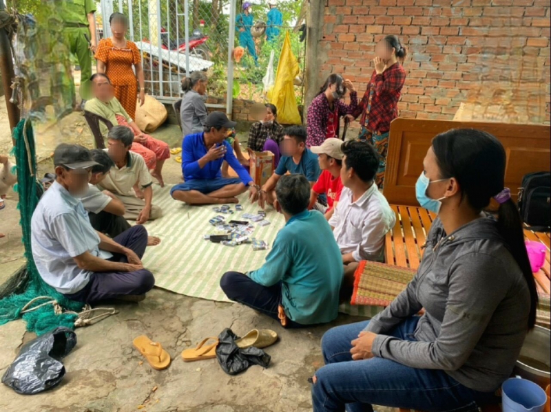 Liên tiếp triệt phá 2 vụ đánh bạc -0