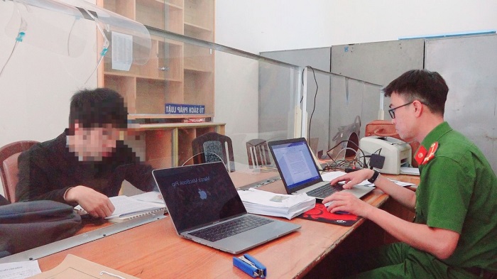 Bắt thanh niên đăng tải gần 2.000 phim, ảnh đồi trụy lên Telegram -0