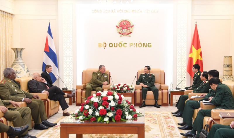 Quan hệ quốc phòng hai nước tiếp tục được củng cố và phát triển -0