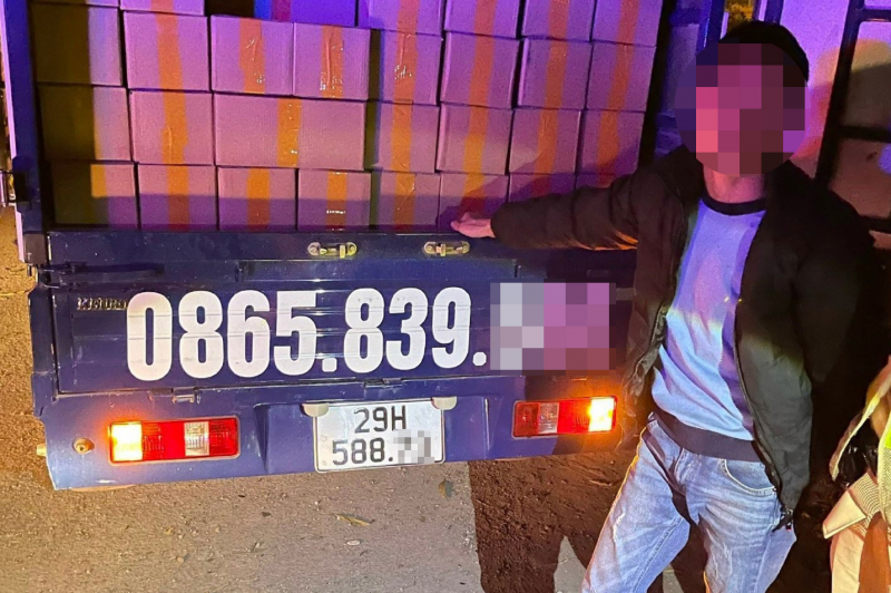 Bắt gần 1 tấn pháo lậu trên đường “xuất cảnh” đi Bắc Ninh -0