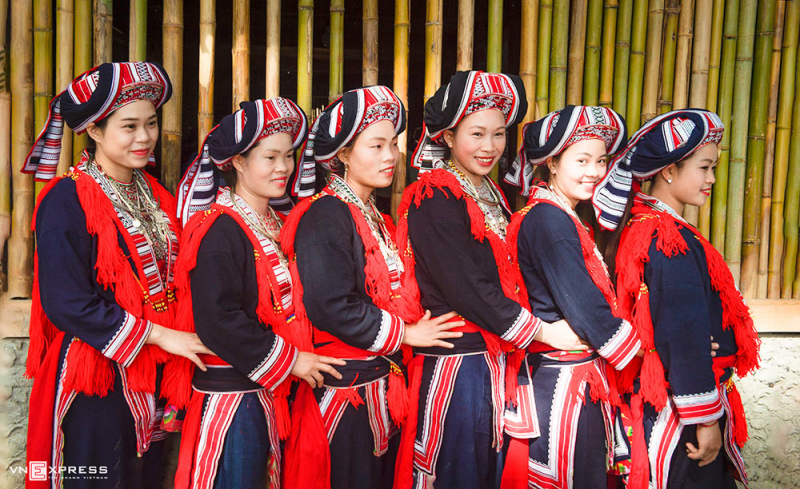 Nét đẹp trang phục truyền thống các dân tộc