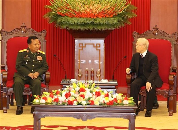 Tổng Bí thư đánh giá cao truyền thống hợp tác giữa quân đội Việt-Lào -0