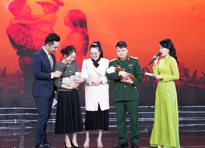 Phép màu trên hành trình tìm con -0