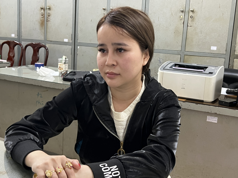 Cặp vợ chồng chuyên khống chế, chăn dắt gái “ngành” bằng hình ảnh khỏa thân khai gì với Công an?  -0