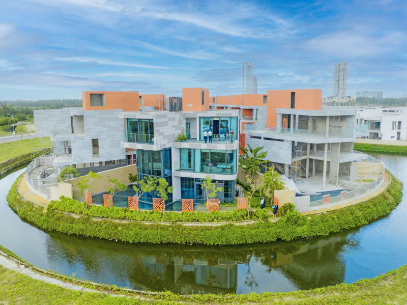 Sống sang, đẳng cấp tại khu villa compound Regal Victoria Nam Đà Nẵng -0