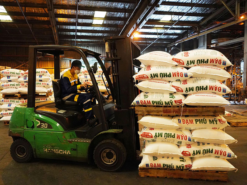 PVFCCo vào Top 100 doanh nghiệp lợi nhuận tốt nhất Việt Nam năm 2022 đầy ngoạn mục -0