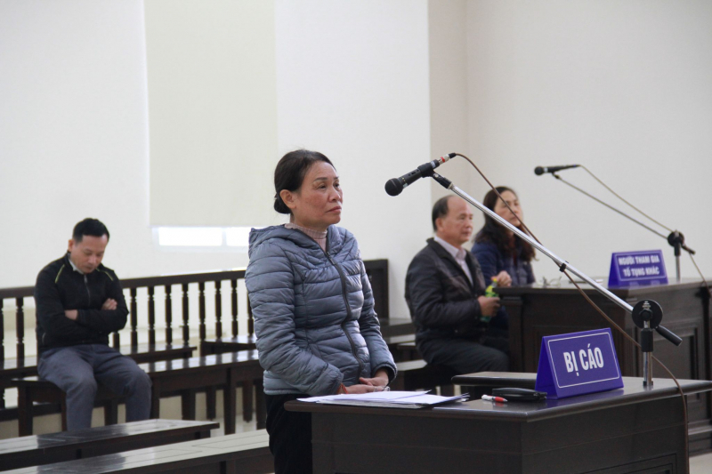 Đường “Nhuệ” vắng mặt, phiên xử vợ chồng giám đốc doanh nghiệp tạm hoãn -0