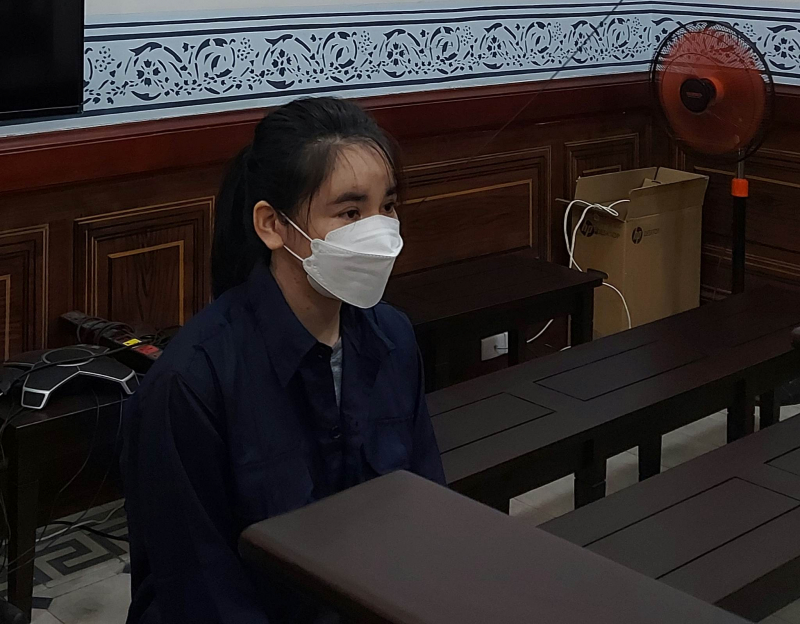 Trộm đồng hồ của bạn trai, Hoa hậu Miss Vietnam Continents 2018 lãnh án -1