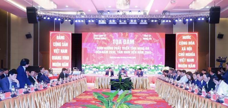 Tọa đàm “Định hướng phát triển tỉnh Nghệ An đến năm 2030, tầm nhìn đến năm 2045” -0