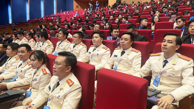Phiên trọng thể Đại hội đại biểu toàn quốc Đoàn TNCS Hồ Chí Minh lần thứ XII -0