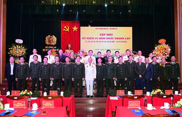 Luôn khẳng định là những đơn vị chủ chốt của Bộ Tư lệnh Cảnh vệ -0