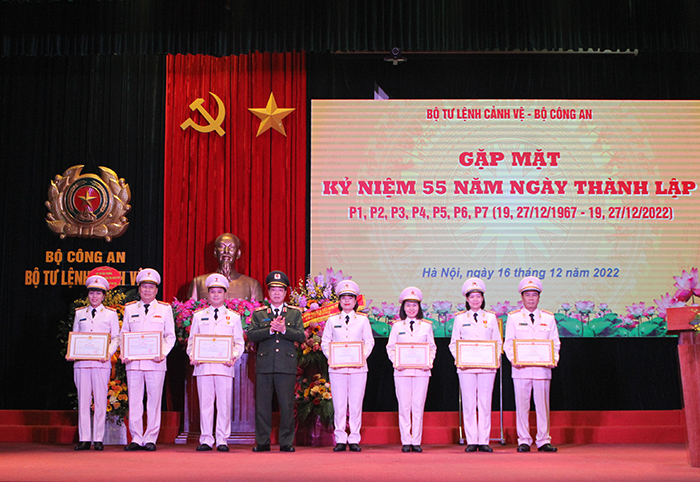 Luôn khẳng định là những đơn vị chủ chốt của Bộ Tư lệnh Cảnh vệ -0