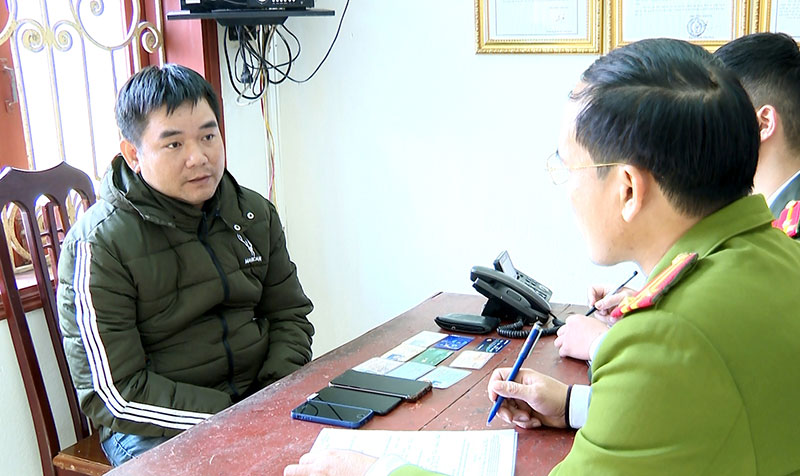 4k7309.mxf_snapshot_00.02.570.jpg -0