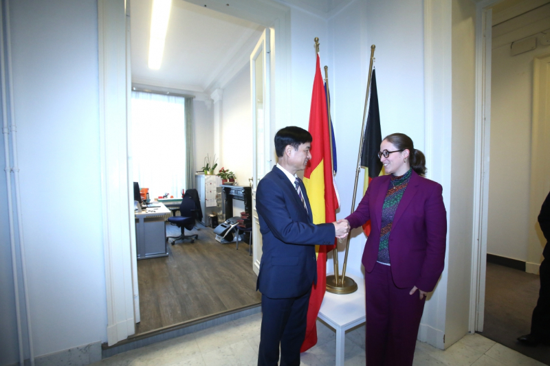 Những đề xuất cấp thiết của Thứ trưởng Bộ Công an với Bỉ trong phòng, chống nạn di cư trái phép và mua bán người -0