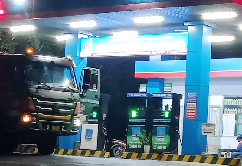 Bán xăng kém chất lượng, môt doanh nghiệp ở Phú Yên bị xử phạt hành chính -1
