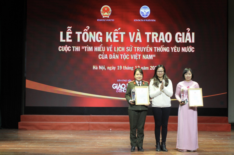 Trao giải cuộc thi 